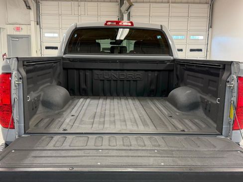 Used 2020 Toyota Tundra Limited AWD/4WD image 10