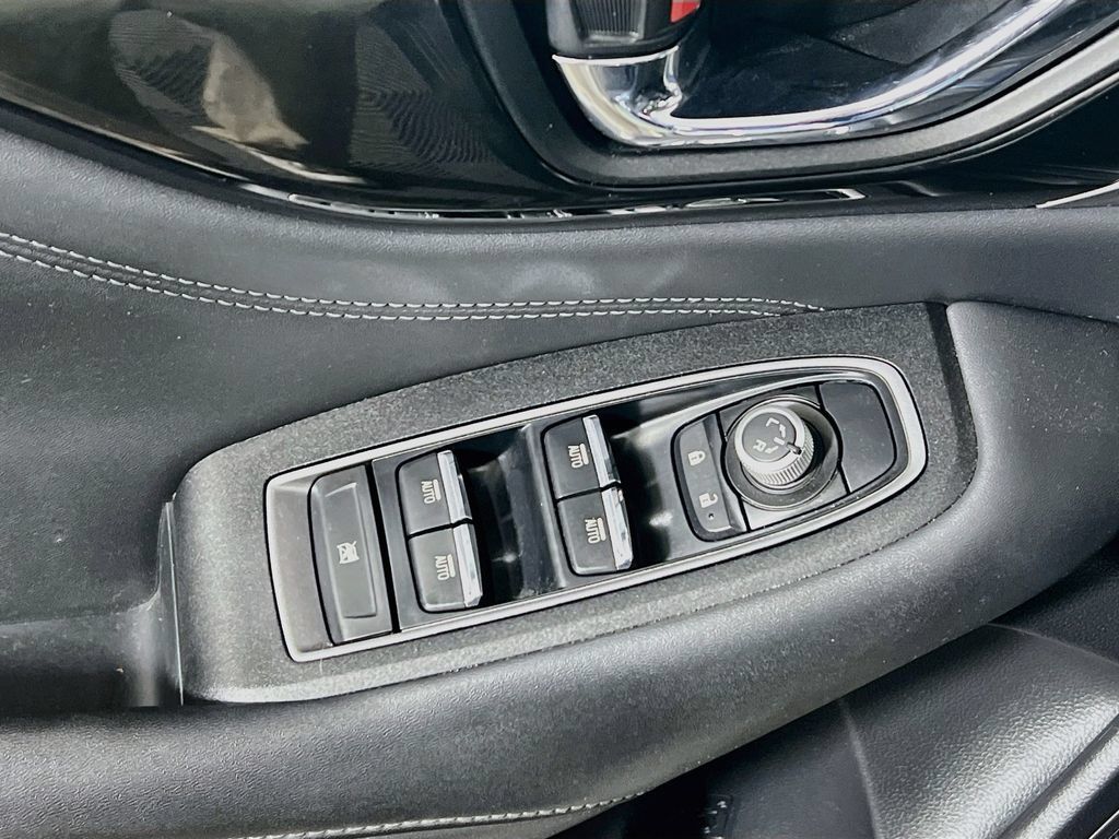 Used 2020 Subaru Outback Limited AWD/4WD image 17