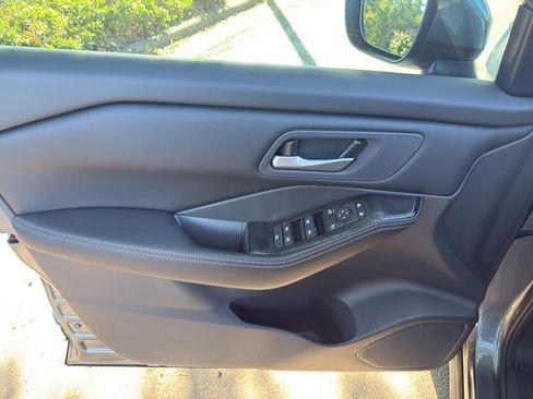 New 2026 Nissan Rogue SV image 15