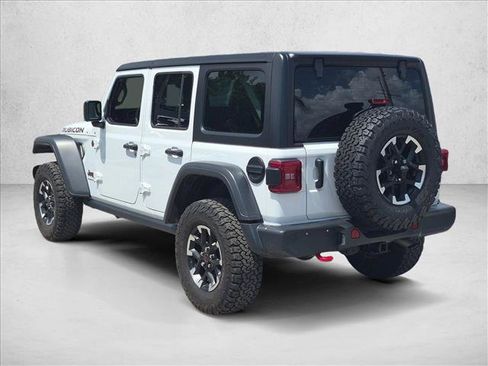 Used 2024 Jeep Wrangler Unlimited Rubicon w/ Technology Group AWD/4WD image 8