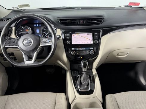 Used 2022 Nissan Rogue Sport SL image 14