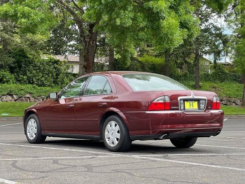 Used 2004 Lincoln LS RWD image 3