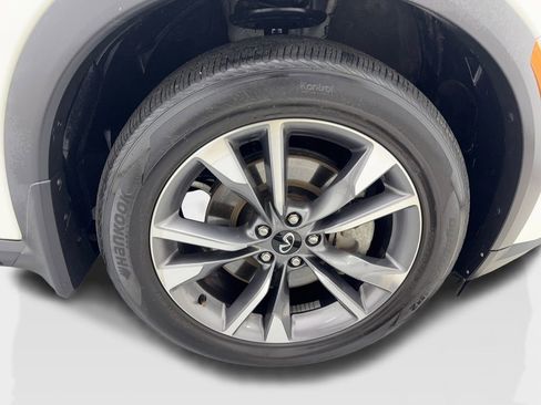 Used 2023 INFINITI QX60 Luxe w/ Performance Audio Package image 88