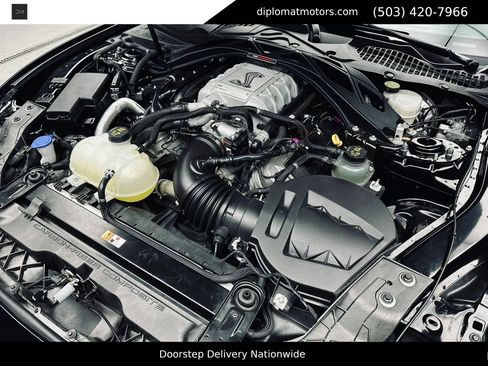 Used 2022 Ford Mustang Shelby GT500 w/ Technology Package RWD image 45