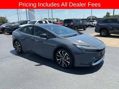 Used 2023 Toyota Prius Prime FWD image 21