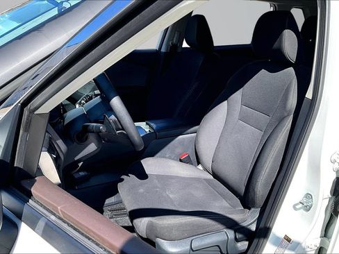 Used 2023 Nissan Rogue S FWD image 21