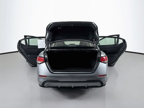 Used 2024 Nissan Sentra SV FWD image 21