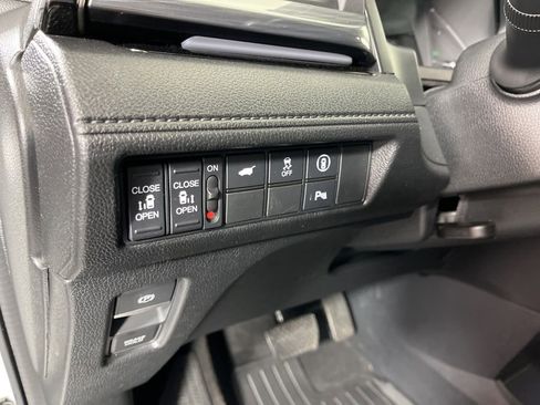 Certified 2024 Honda Odyssey Elite image 32