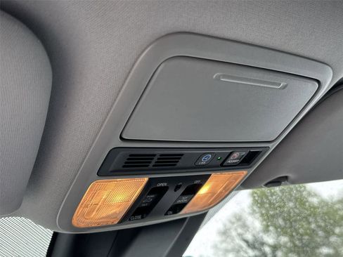 Used 2019 Honda Odyssey Elite image 34