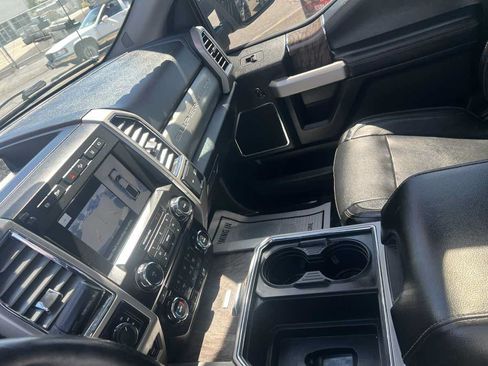Used 2017 Ford F350 Lariat w/ Lariat Ultimate Package AWD/4WD image 15