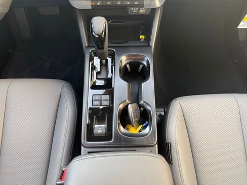 New 2026 Subaru Outback Limited AWD/4WD image 19