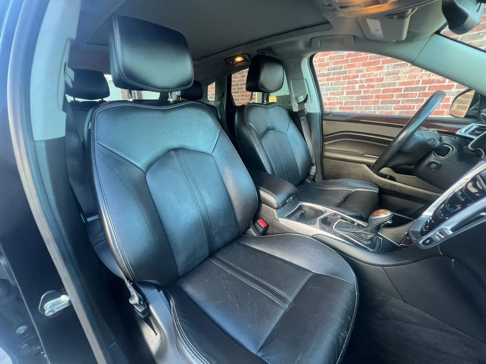Used 2014 Cadillac SRX Luxury w/ Driver Awareness Package FWD image 40