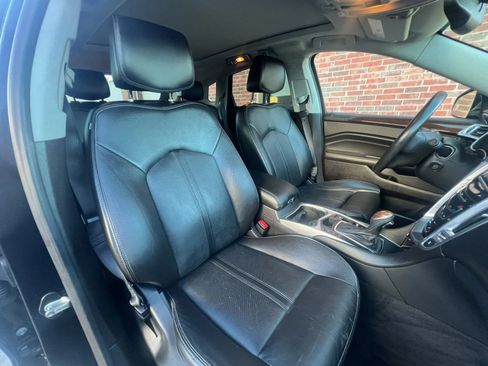 Used 2014 Cadillac SRX Luxury w/ Driver Awareness Package FWD image 40