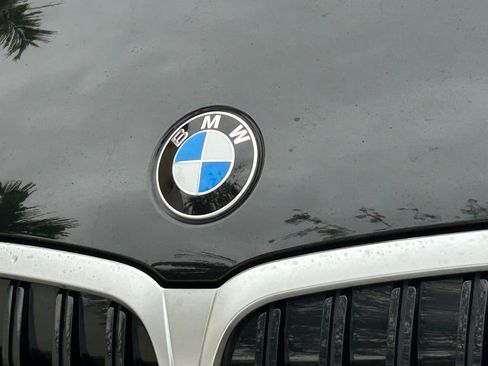 Used 2025 BMW 330i Sedan image 18