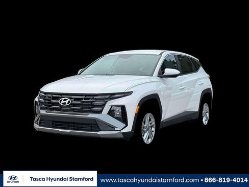 New 2026 Hyundai Tucson SE AWD/4WD image 1