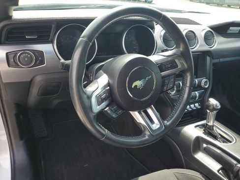 Used 2018 Ford Mustang Coupe w/ Equipment Group 101A RWD image 13