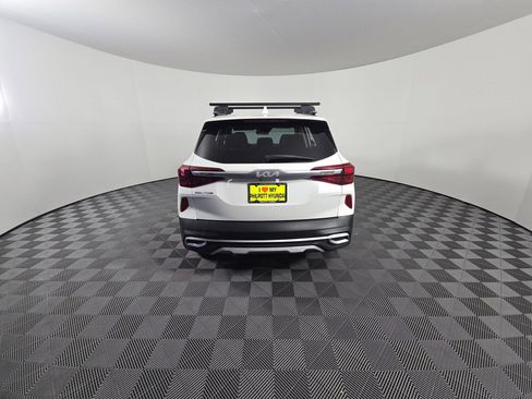 Used 2023 Kia Seltos S image 31
