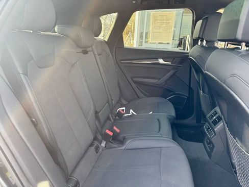 Used 2022 Audi SQ5 Premium Plus w/ Premium Plus Package image 13