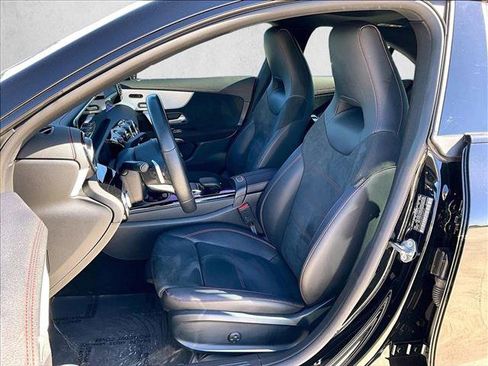Used 2023 Mercedes-Benz CLA 250 image 27