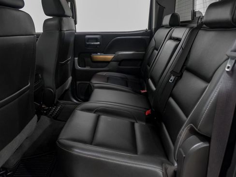 Used 2019 Chevrolet Silverado 3500 LTZ w/ Duramax Plus Package image 35