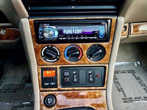 Used 1996 BMW Z3 1.9 image 17