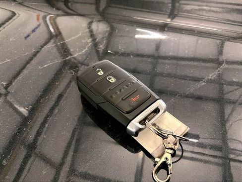 Used 2019 RAM 1500 Tradesman AWD/4WD image 10