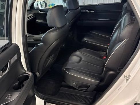 Used 2023 Hyundai Palisade Limited AWD/4WD image 11
