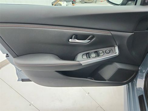 New 2025 Nissan Sentra SR image 29