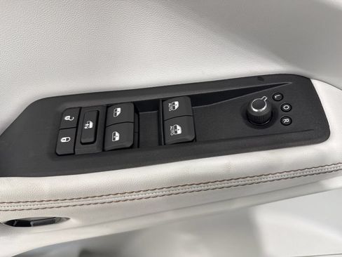 New 2026 Jeep Cherokee Limited AWD/4WD image 23
