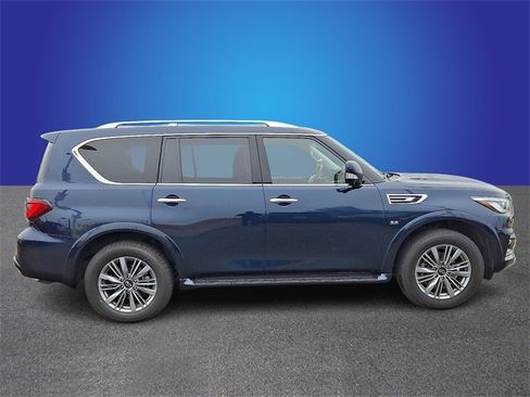 Used 2019 INFINITI QX80 Luxe w/ Proassist Package image 3