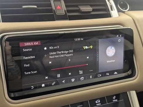 Used 2018 Land Rover Range Rover Sport HSE AWD/4WD image 20