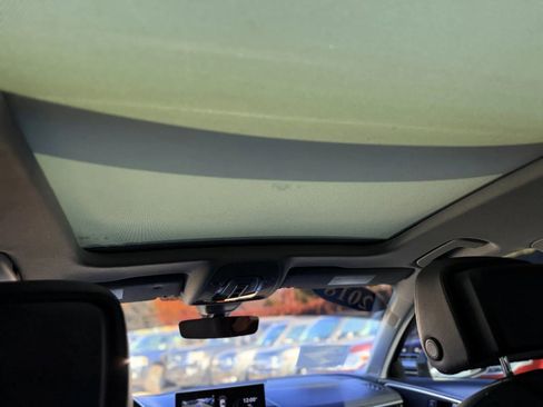 Used 2018 Audi A4 2.0T allroad Premium Plus w/ Premium Plus Package image 19