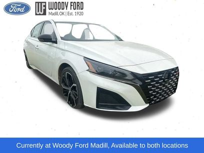 Used 2024 Nissan Altima 2.5 SR