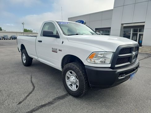 Used 2016 RAM 2500 Tradesman w/ Popular Equipment Group AWD/4WD image 4