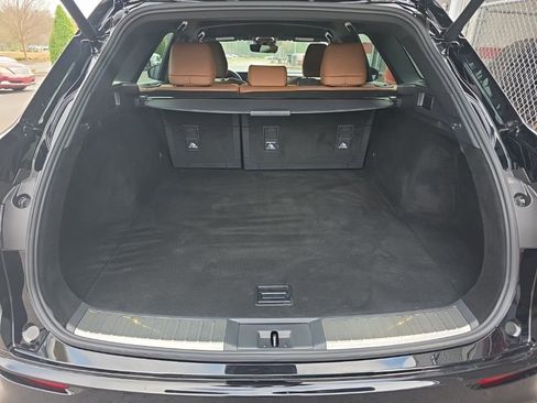 Used 2025 Toyota Crown Signia XLE image 34