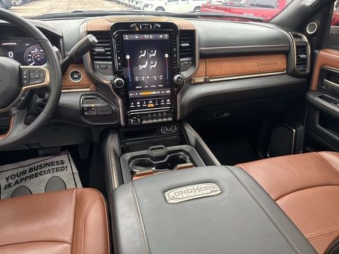 Used 2023 RAM 3500 Limited image 15