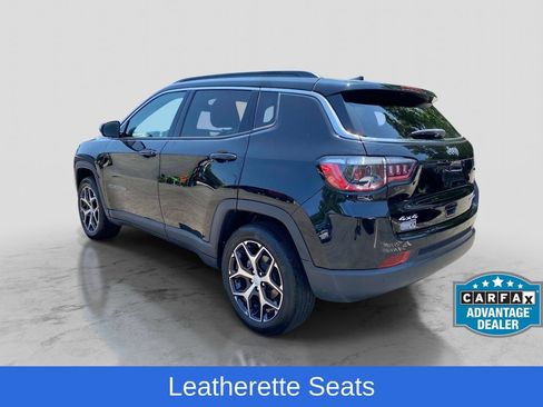 Certified 2024 Jeep Compass Limited AWD/4WD image 4