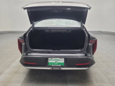 Used 2025 Kia K4 LX image 29