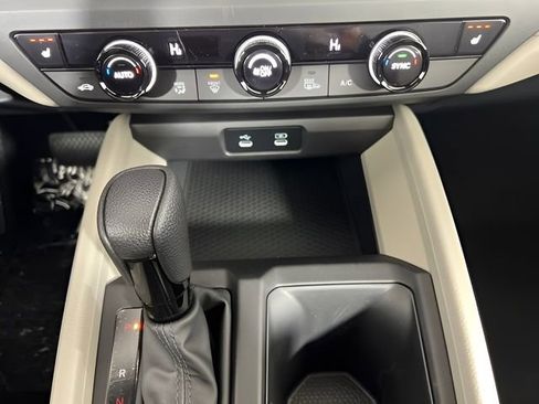 New 2025 Honda Accord SE image 22