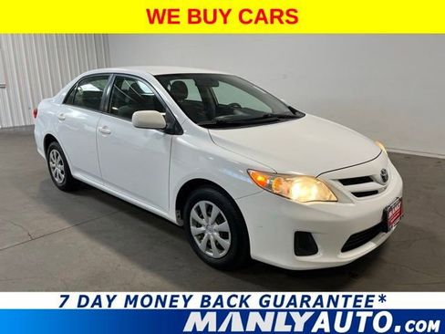 Used 2011 Toyota Corolla LE FWD image 1