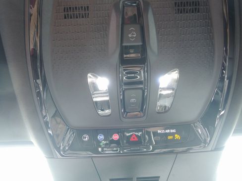 Used 2024 Cadillac Lyriq Luxury w/ LPO, Floor Liner Package image 28