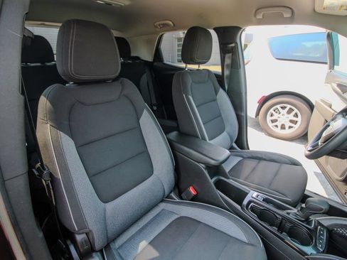 Used 2018 Chrysler Pacifica Touring-L w/ Tire & Wheel Group FWD image 17
