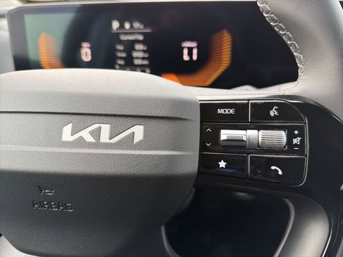 New 2026 Kia Sorento S image 17