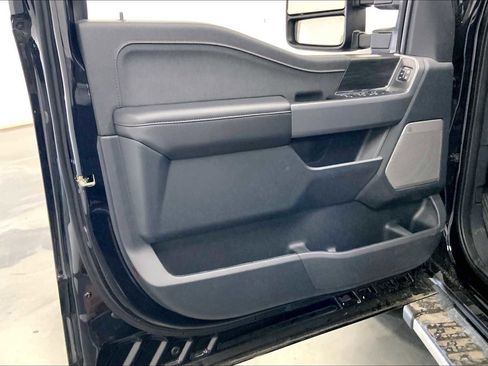 New 2025 Ford F150 Lariat w/ Equipment Group 501A Mid image 11