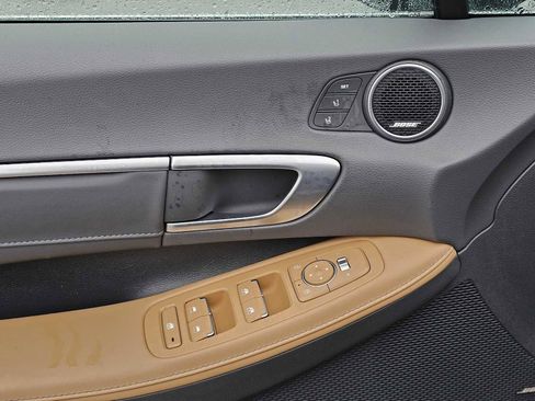 Used 2021 Hyundai Sonata Limited w/ Winter Weather Package image 23