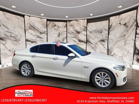 Used 2016 BMW 528i Sedan RWD image 2