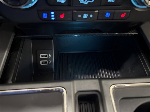 Used 2020 Ford F150 Raptor w/ Equipment Group 802A Luxury image 22