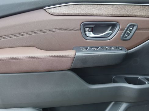 New 2026 Honda Pilot Elite image 10