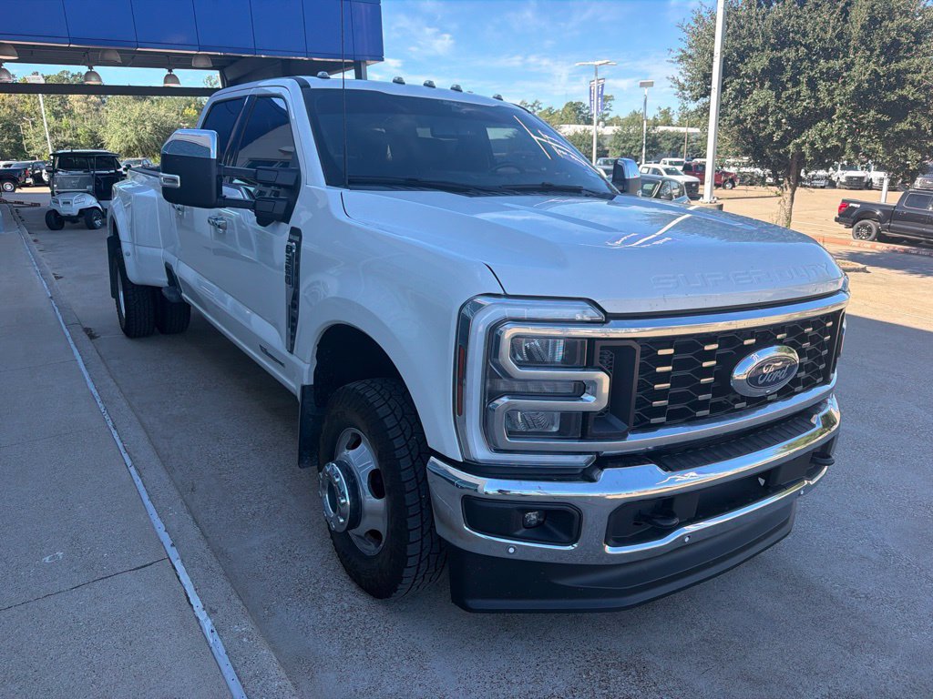 Used 2025 Ford F350 King Ranch w/ Chrome Package AWD/4WD image 4