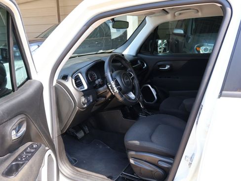 Used 2020 Jeep Renegade Sport FWD image 7